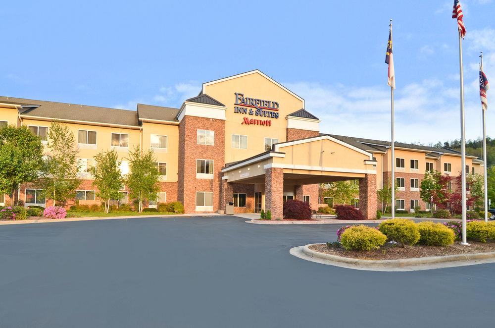 Fairfield Inn & Suites Cherokee Ngoại thất bức ảnh