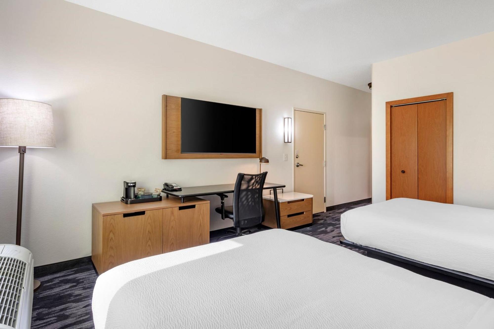 Fairfield Inn & Suites Cherokee Ngoại thất bức ảnh