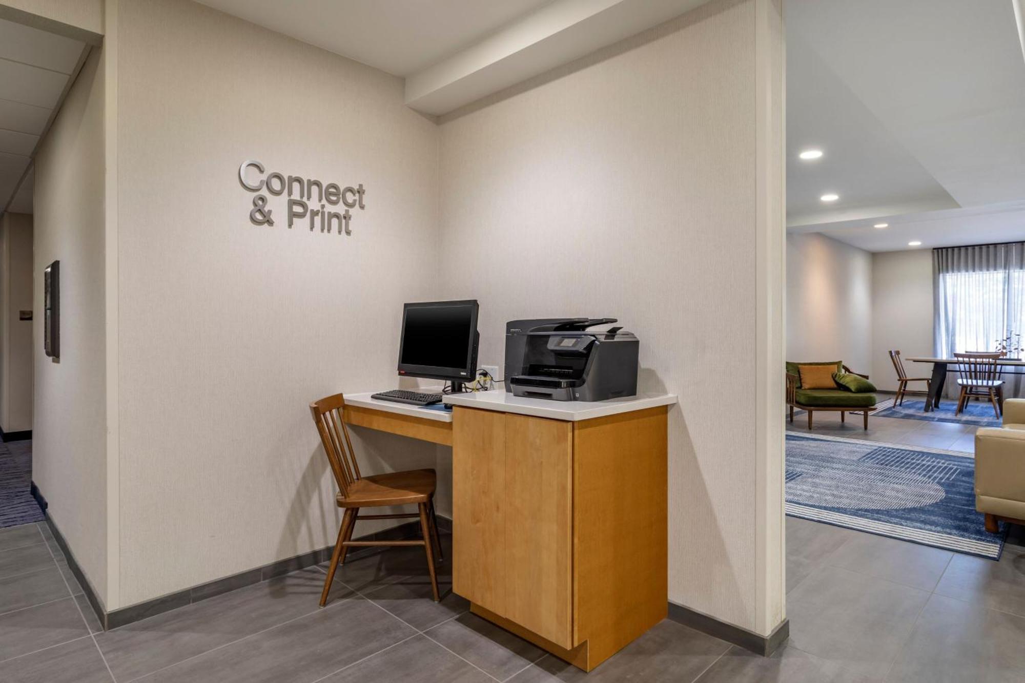 Fairfield Inn & Suites Cherokee Ngoại thất bức ảnh