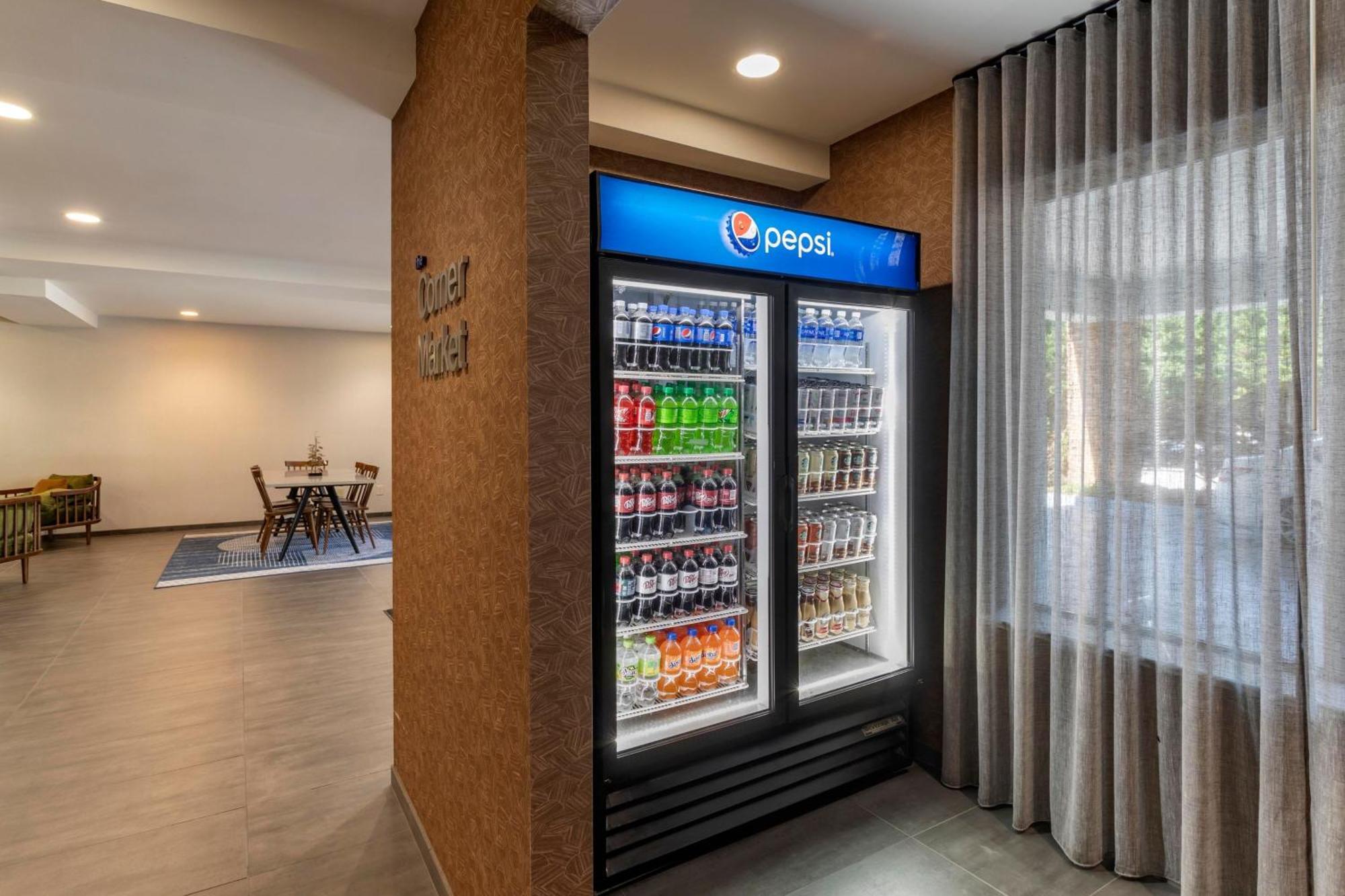 Fairfield Inn & Suites Cherokee Ngoại thất bức ảnh