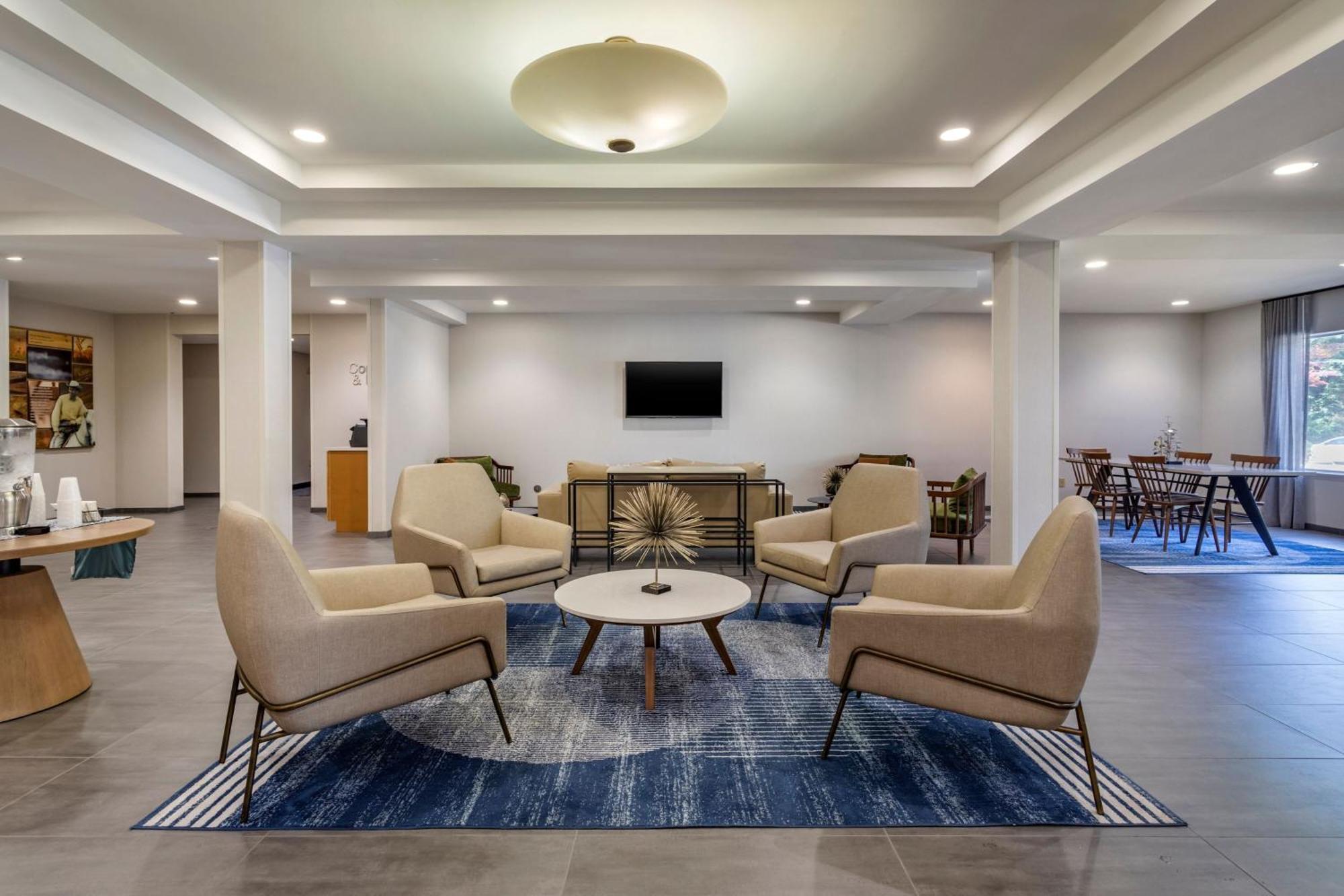 Fairfield Inn & Suites Cherokee Ngoại thất bức ảnh