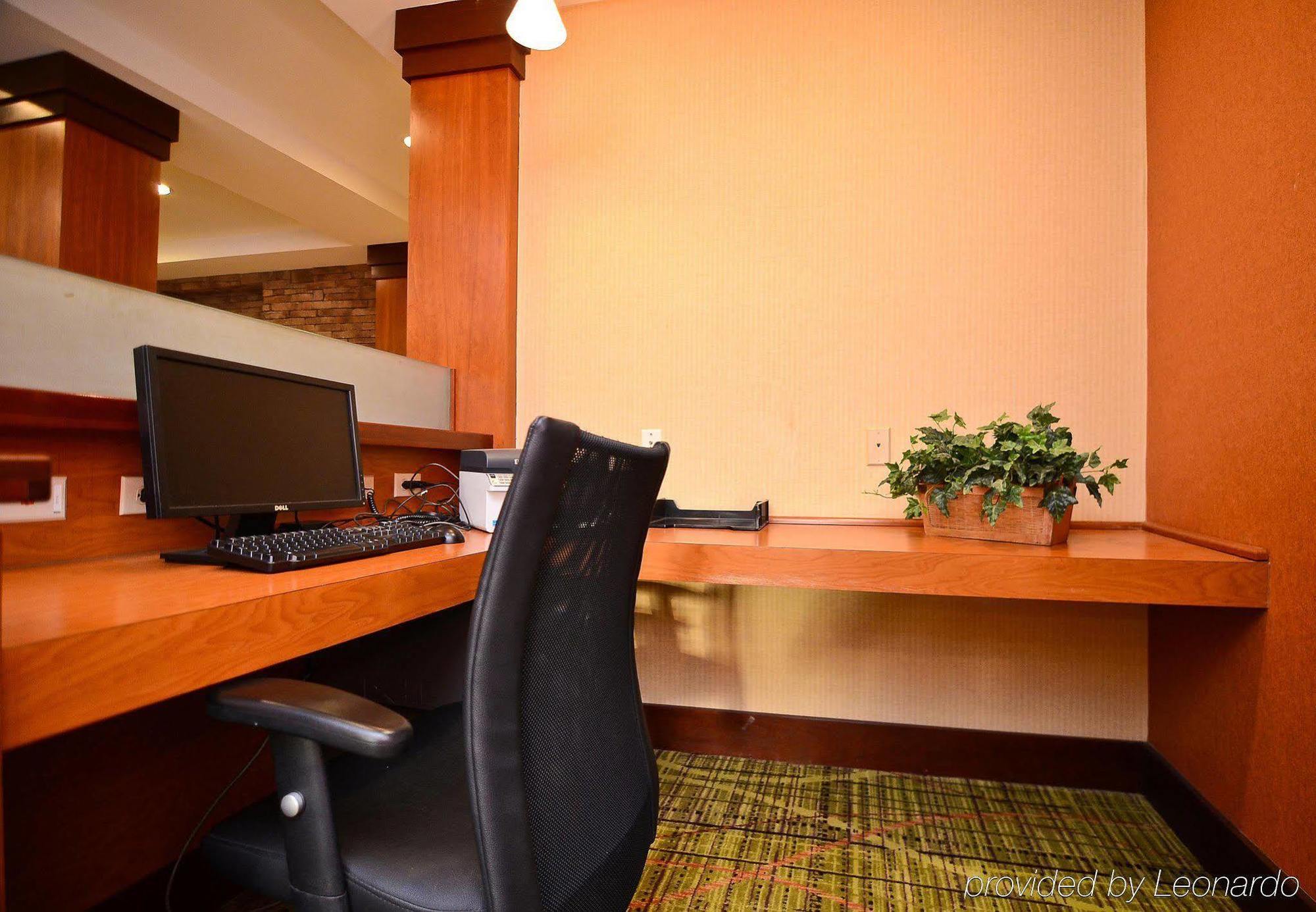 Fairfield Inn & Suites Cherokee Ngoại thất bức ảnh